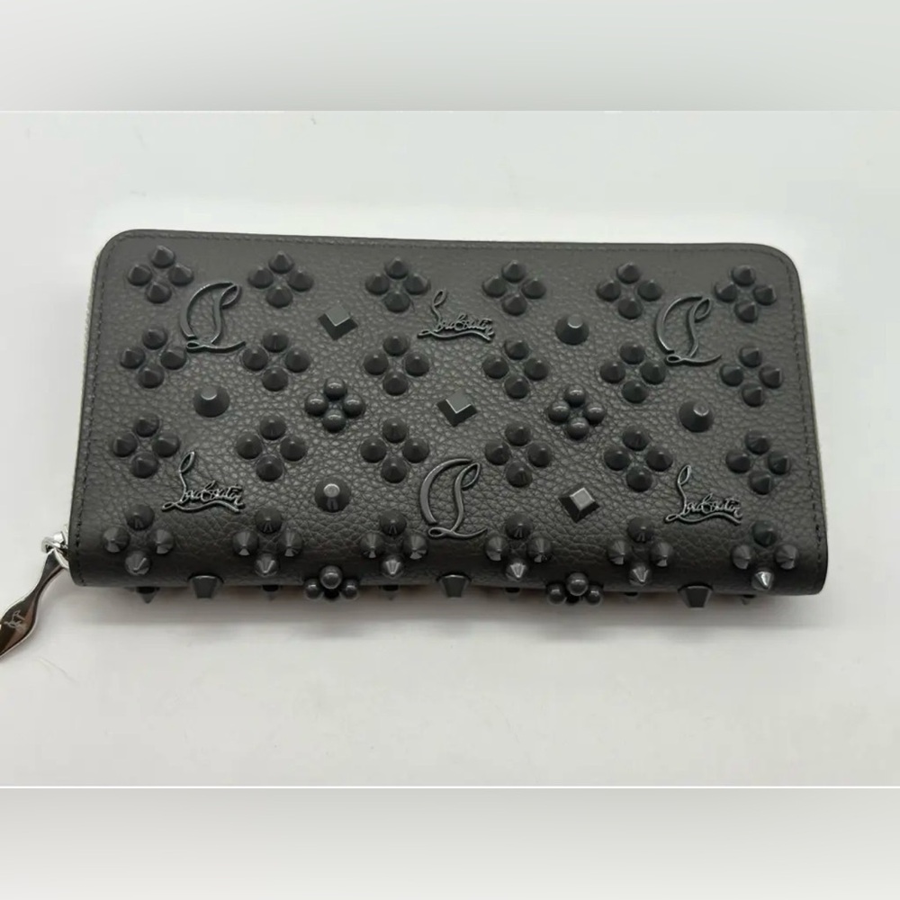 Christian Louboutin Panettone Spiked Wallet in Dark Grey - NWT - Picture 3 of 11